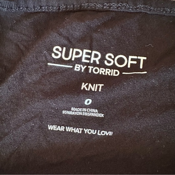 Torrid Bodycon Dress with Ruched sides - Picture 5 of 12